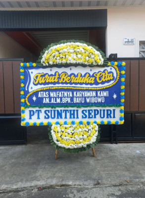 Papan Bunga Duka di Manduamas
