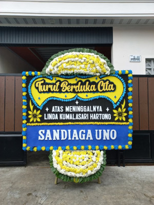 Papan Bunga Duka di Manduamas